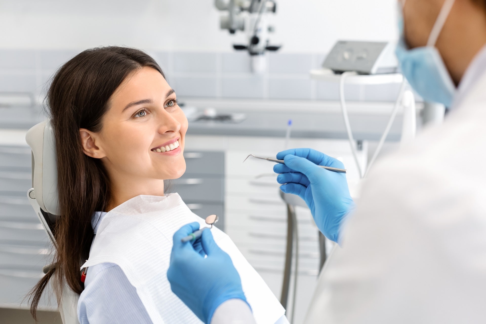 Things to Look for in a Good Dentist for Dentures